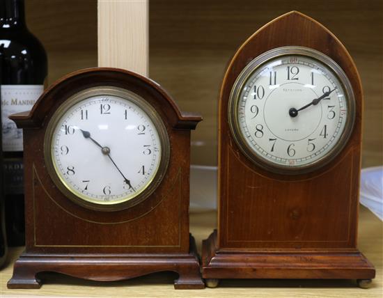 Two mantel clocks tallest 22cm